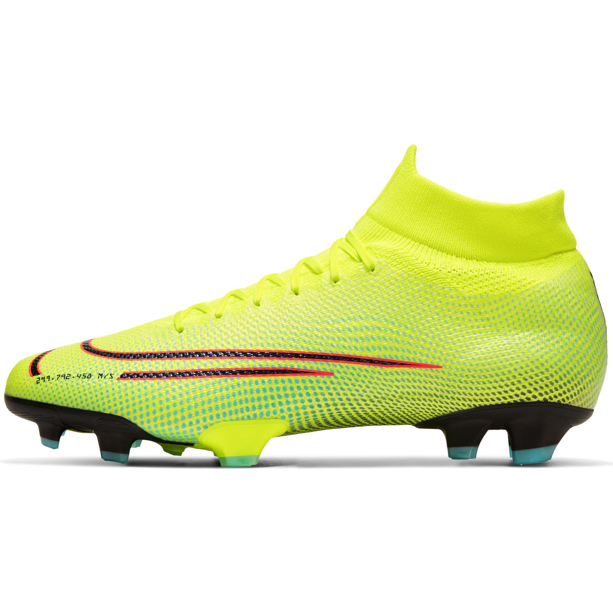 scarpe calcio mercurial superfly