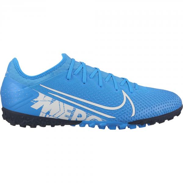 nike futsal shoes india